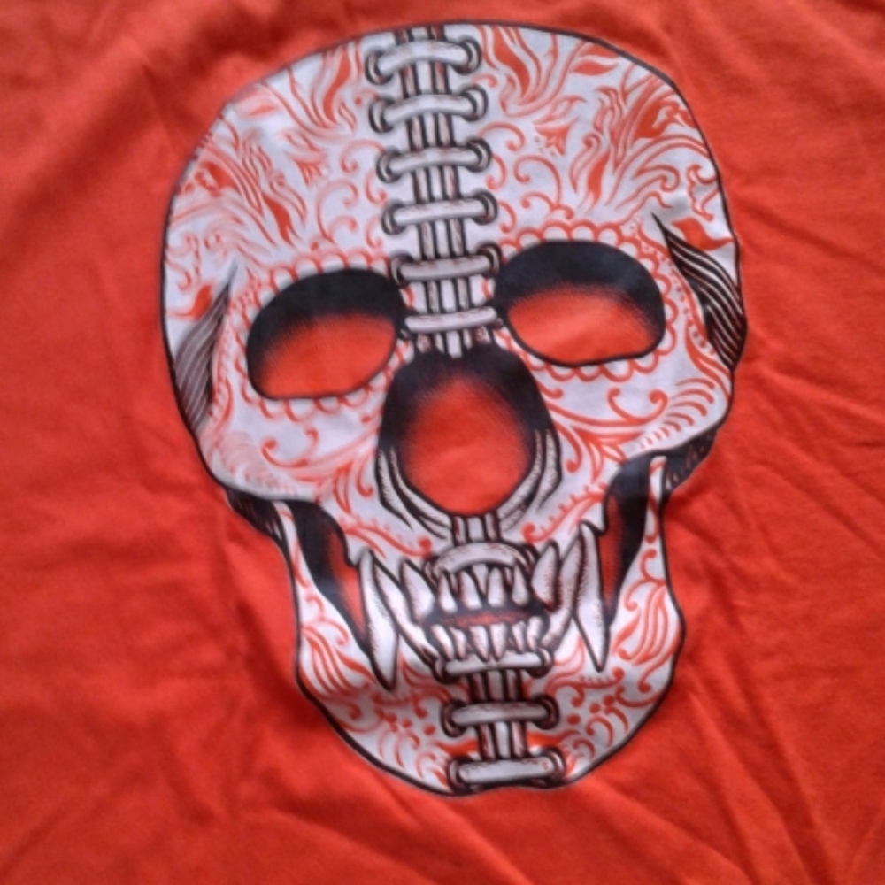 T-shirt - Picture 2 of 3
